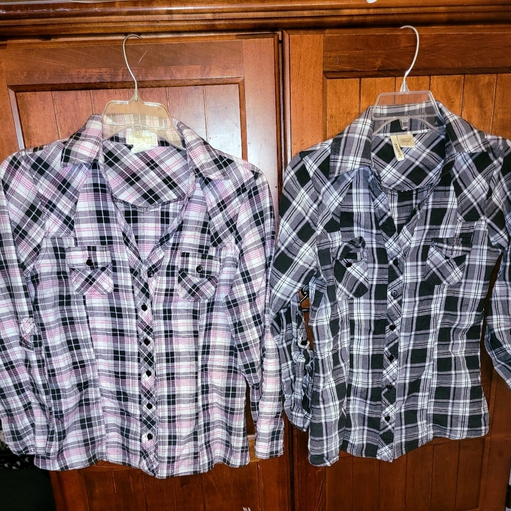 Women's Button Down Shirt Bundle - image 1